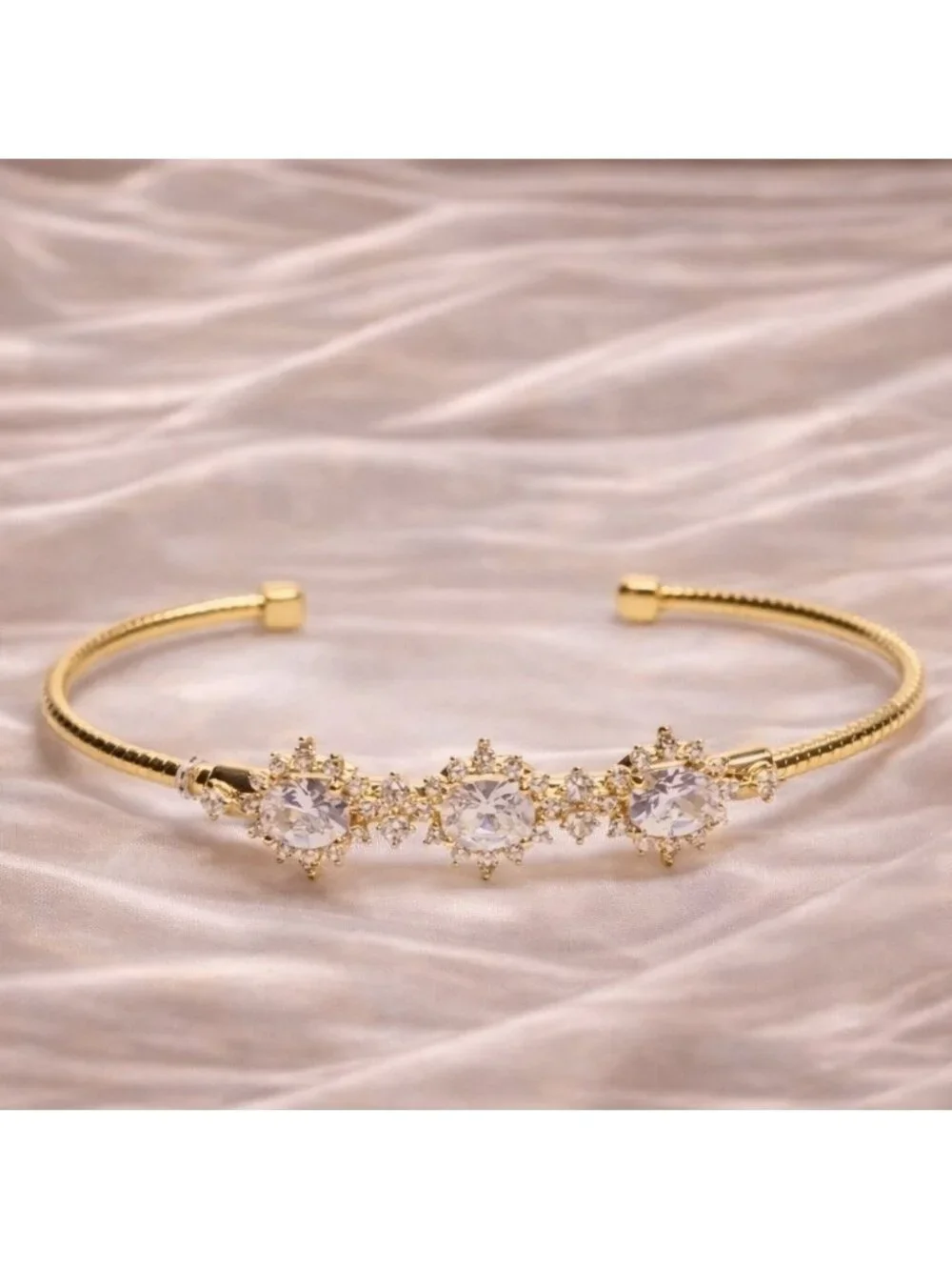 Vintage Gold Crystal Bangle Bracelet